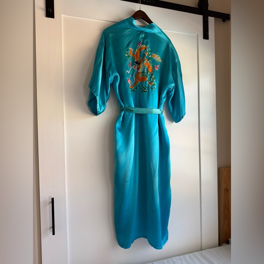 vintage terquoise asian robe